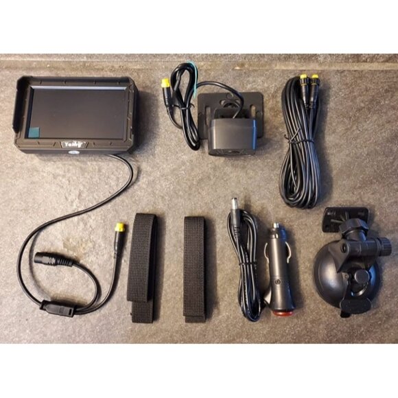 New Baby Car Camera Backseat Easy Setup Clear Pictures HD 1080P Day/Night Vision - Picture 2 of 2